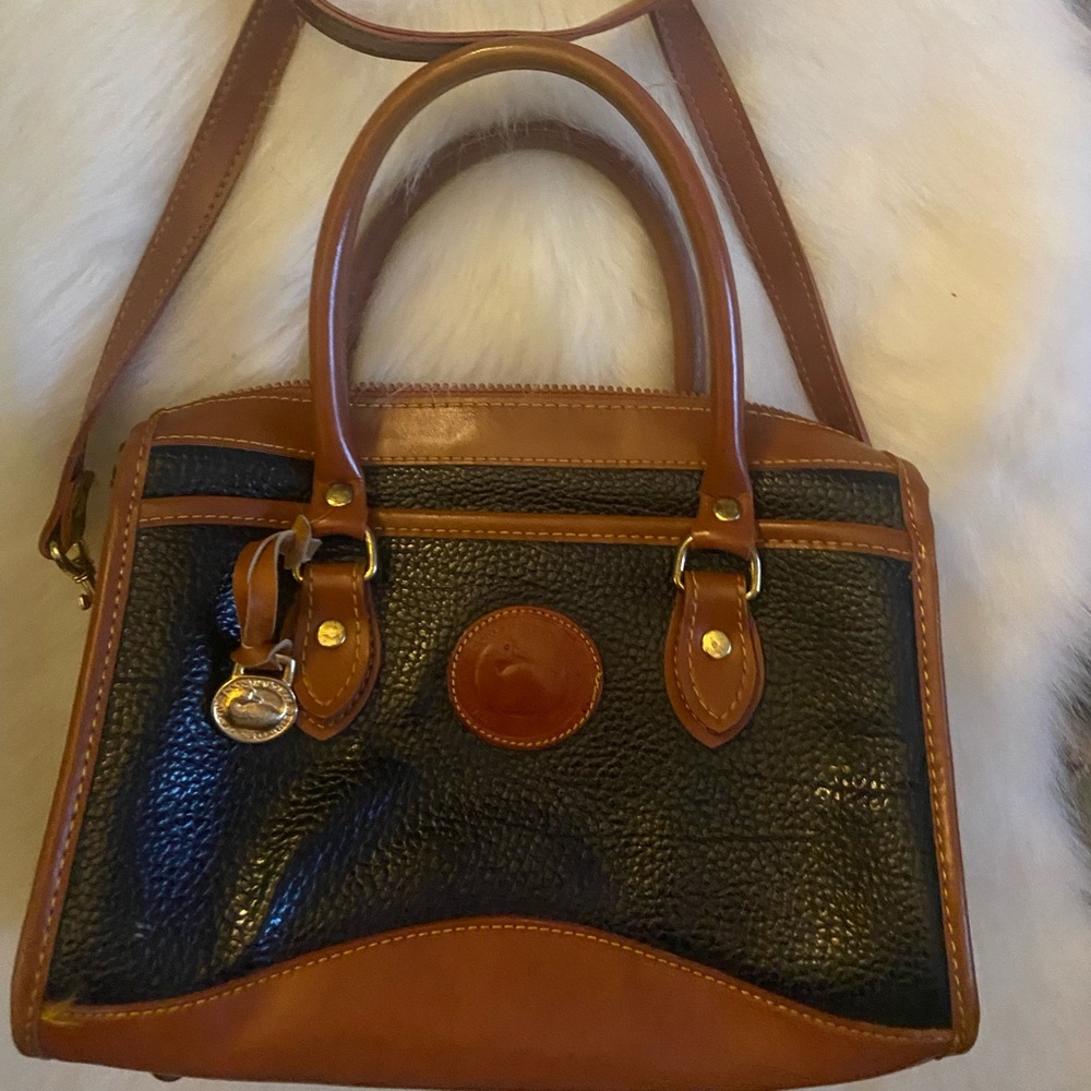 Downey & Bourke Vintage leather versatile purse